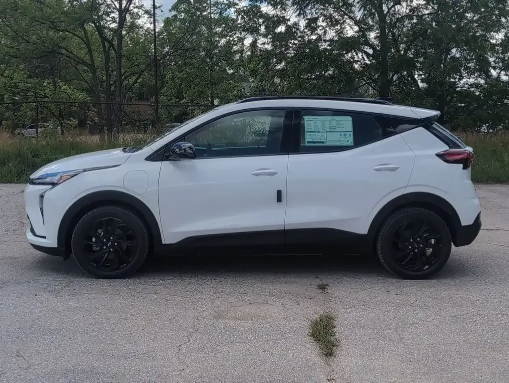 Chevrolet Bolt 2027 photo 5