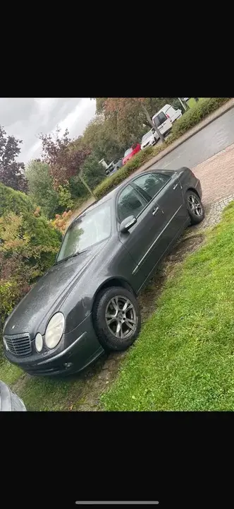 Mercedes-Benz E220 Cdi