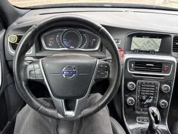 Volvo V60 2016 photo 3