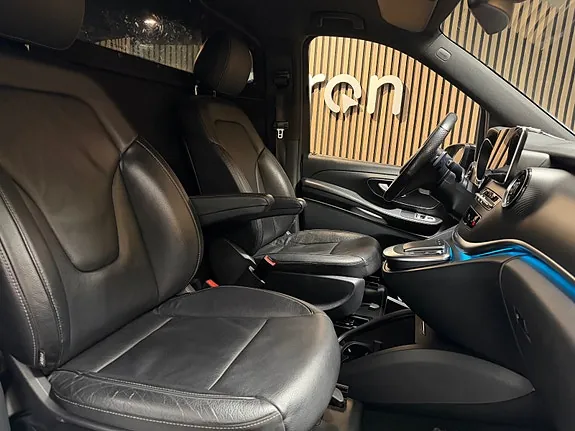 Mercedes-Benz V-Class 2020 photo 5