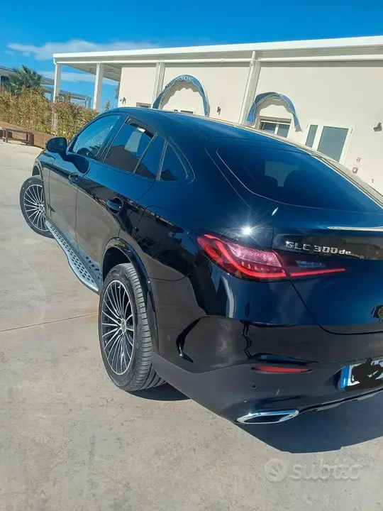 Mercedes-Benz Glc300 2024 photo 4