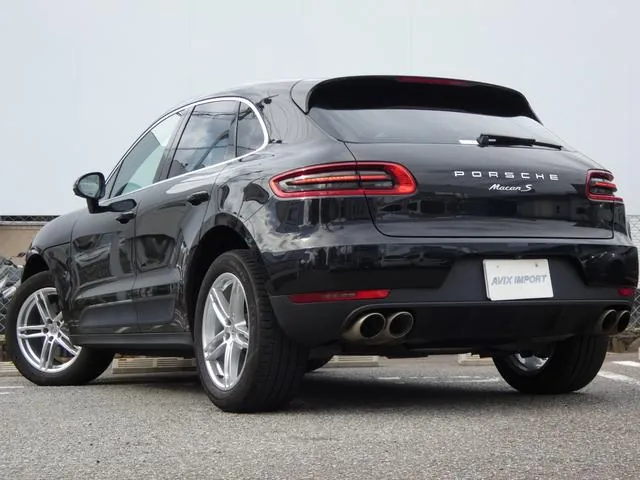 Porsche Macan 2019 photo 2