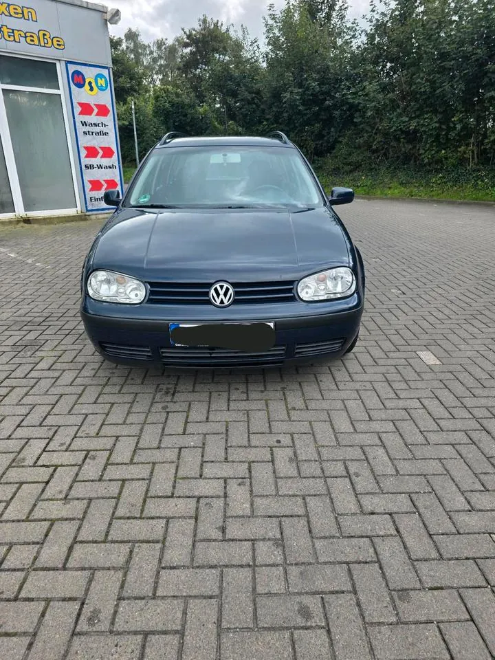 Volkswagen Golf 4