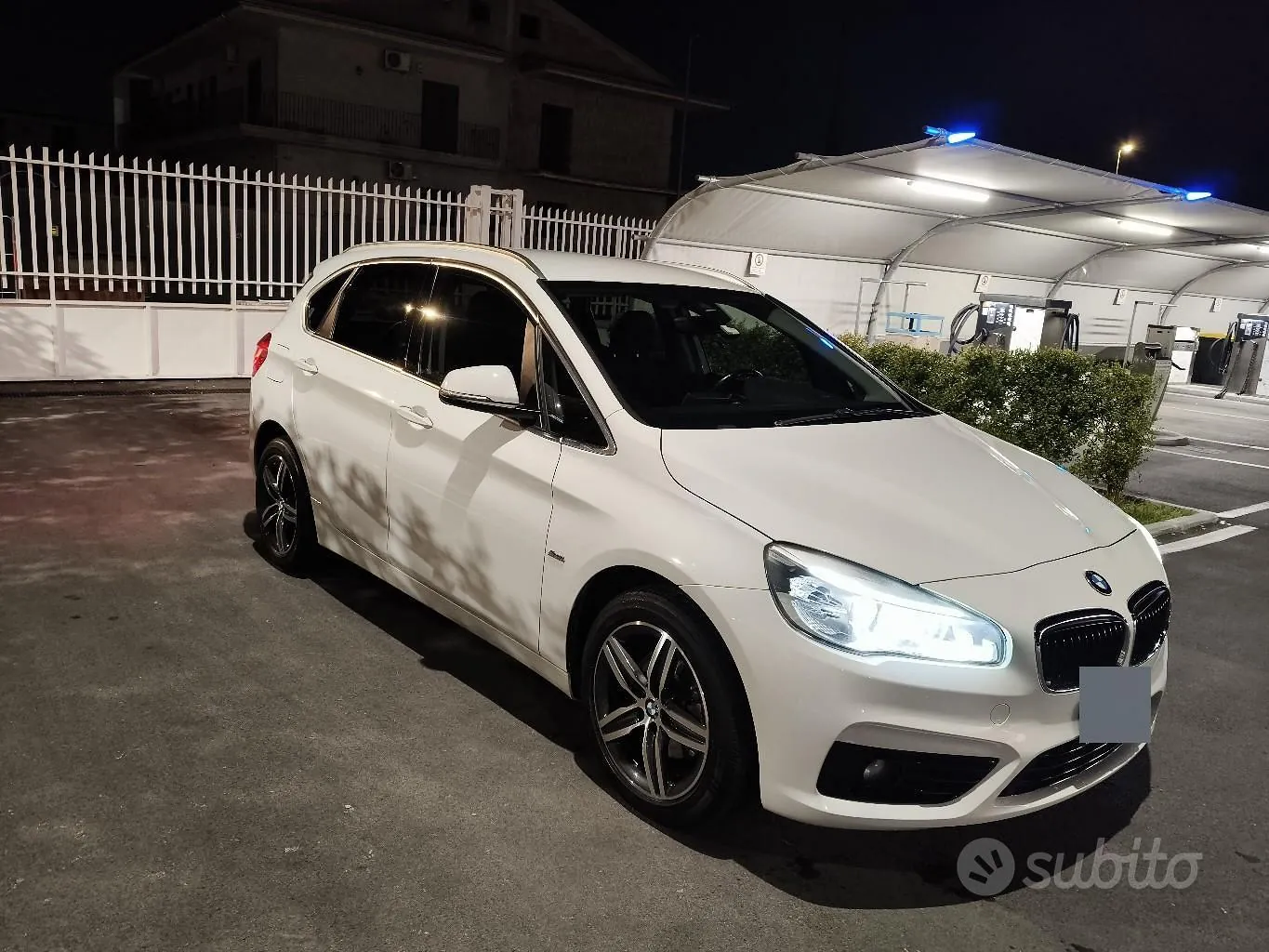 BMW 216D