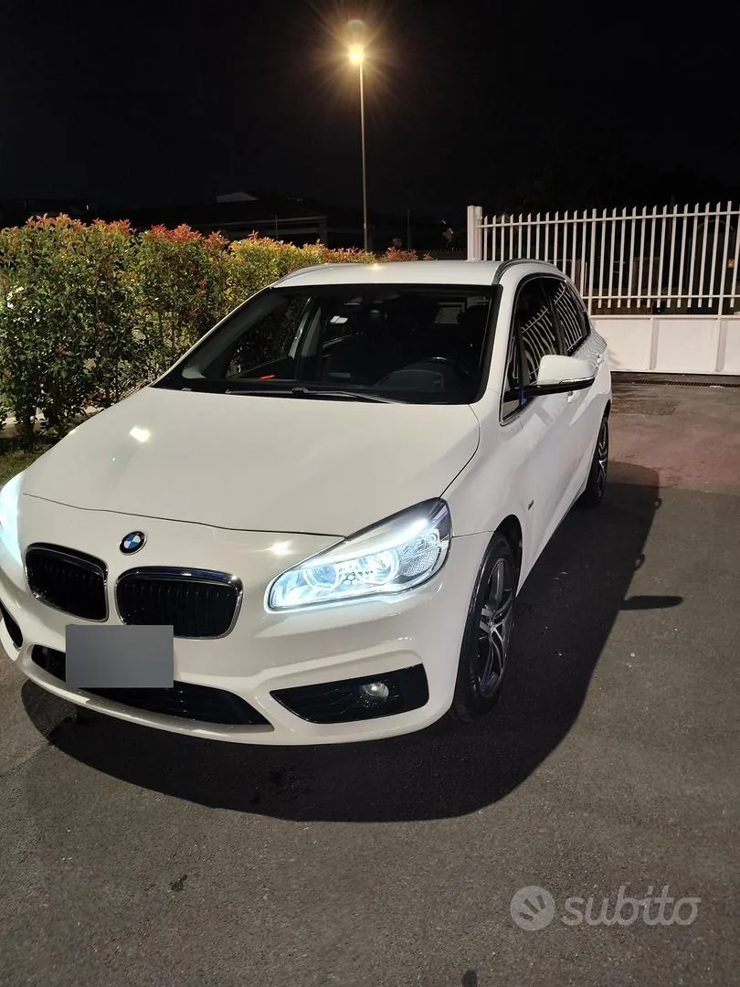 BMW 216D 2016 photo 3