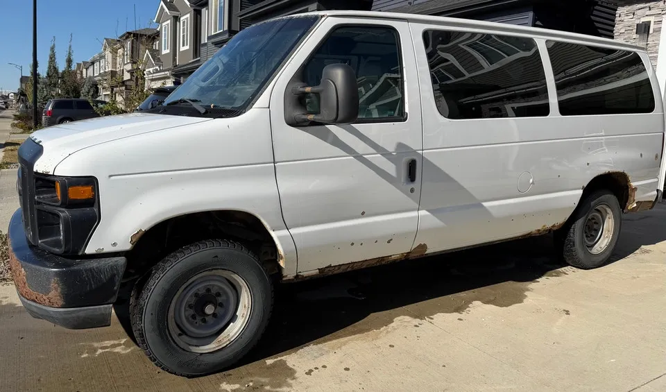 Ford E-150