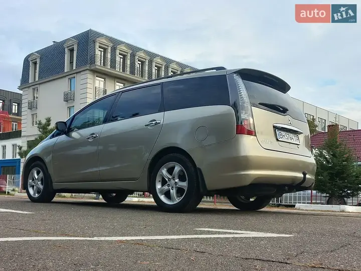 Mitsubishi Grandis
