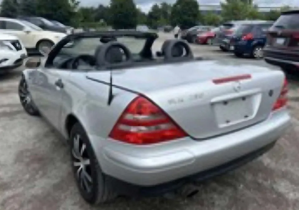 Mercedes-Benz Slk 2000 photo 2