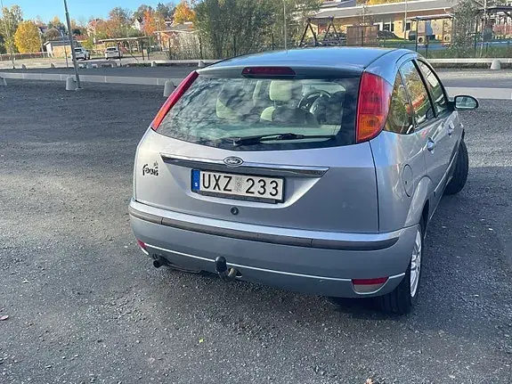 Ford Focus 2004 photo 4