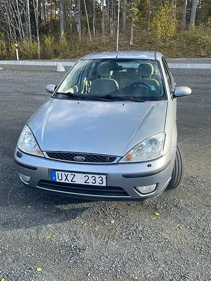 Ford Focus 2004 photo 2
