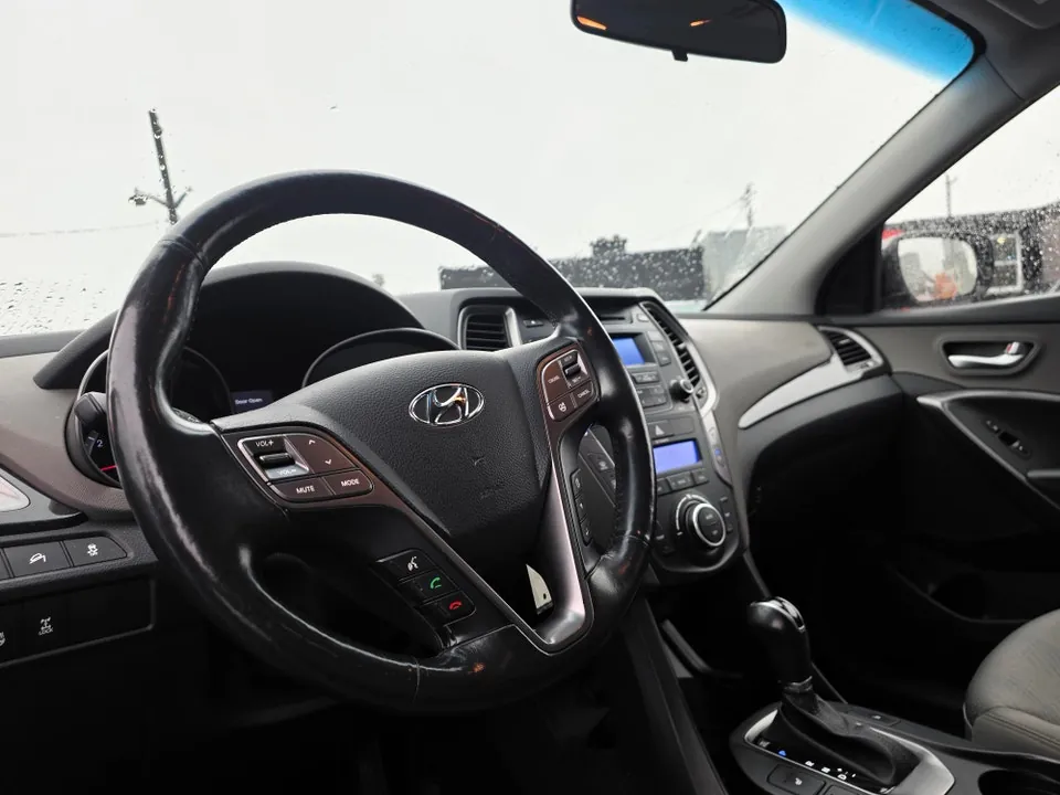 Hyundai Santa Fe 2013 photo 3