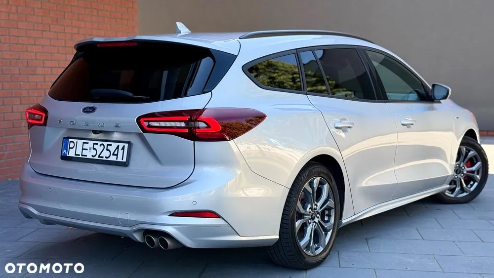 Ford Focus 2024 photo 4