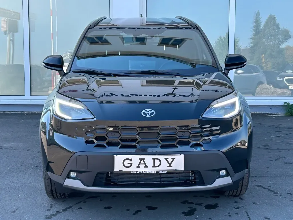 Toyota Yaris Cross 2026 photo 2