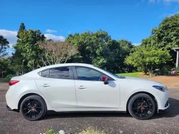 Mazda Axela 2014 photo 2