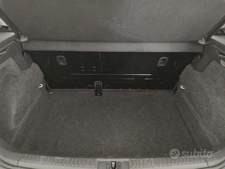 Volkswagen Polo 2015 photo 4