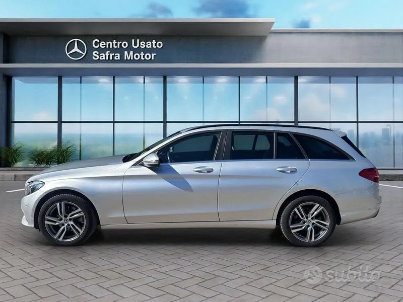 Mercedes-Benz C-Class 2017 photo 3