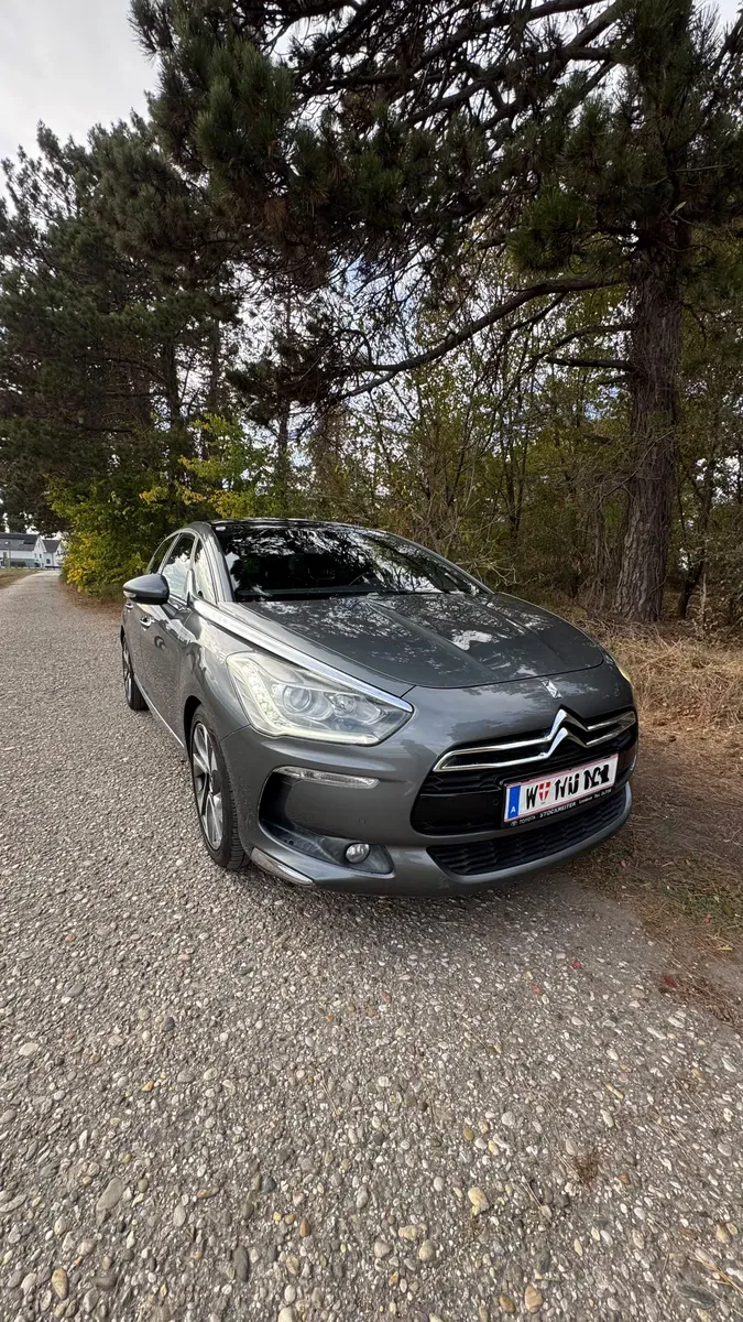Citroen Ds5 2012 photo 2