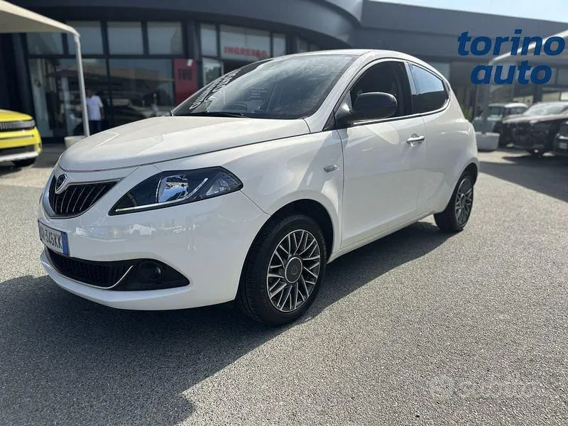 Lancia Ypsilon 2023 photo 3