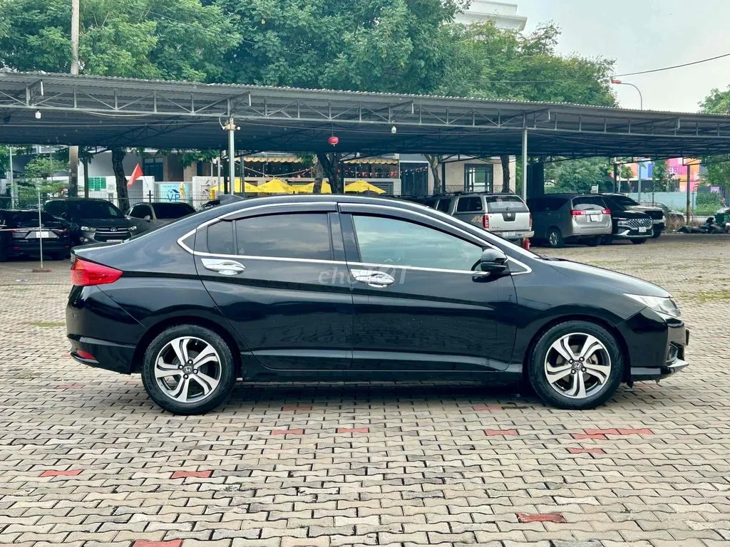 Honda City 2016 photo 4