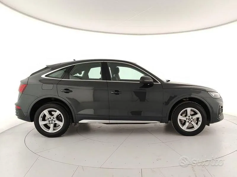 Audi Q5 2022 photo 4