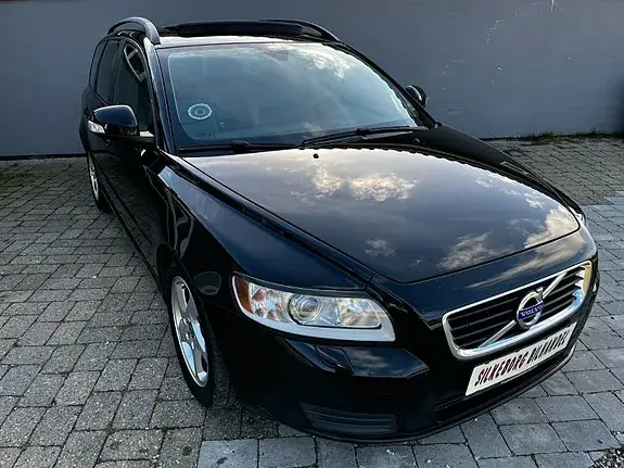 Volvo V50 2011 photo 3