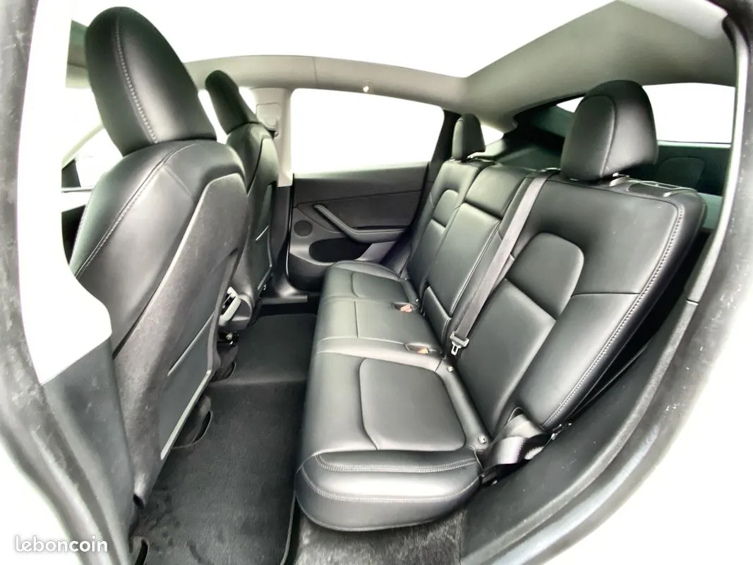 Tesla Model Y 2023 photo 5