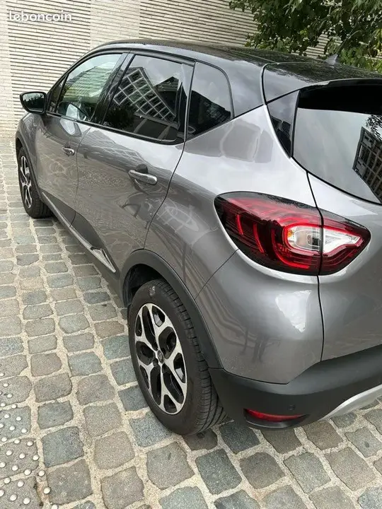 Renault Captur 2018 photo 3