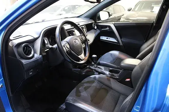 Toyota Rav4 2016 photo 4