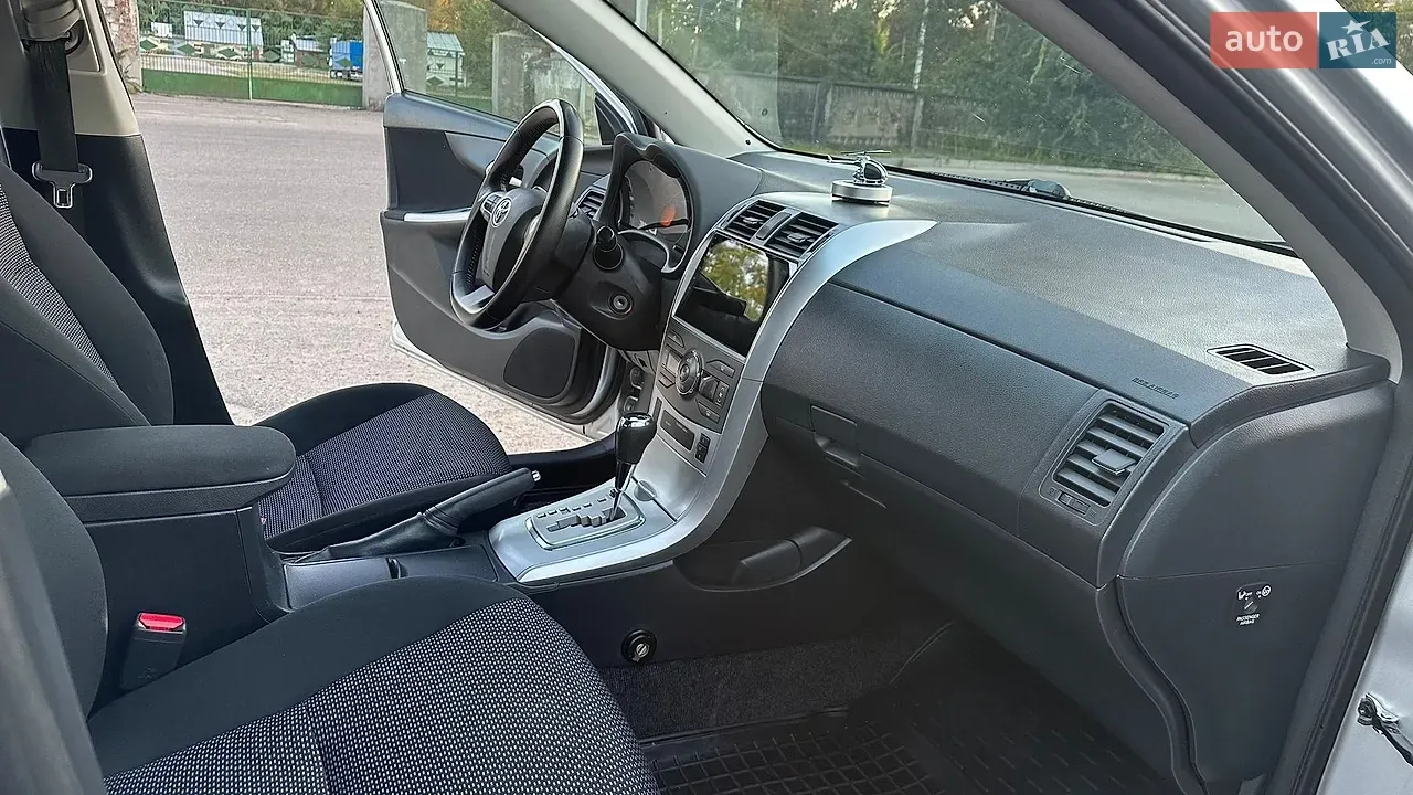 Toyota Corolla 2012 photo 3