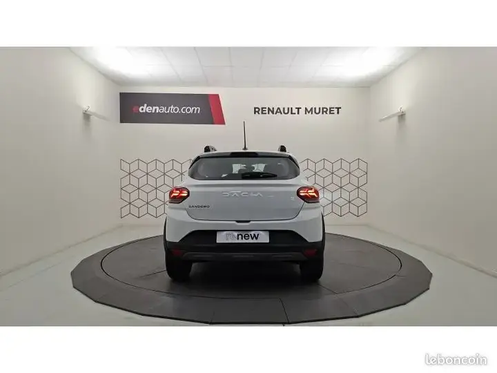 Dacia Sandero 2023 photo 4