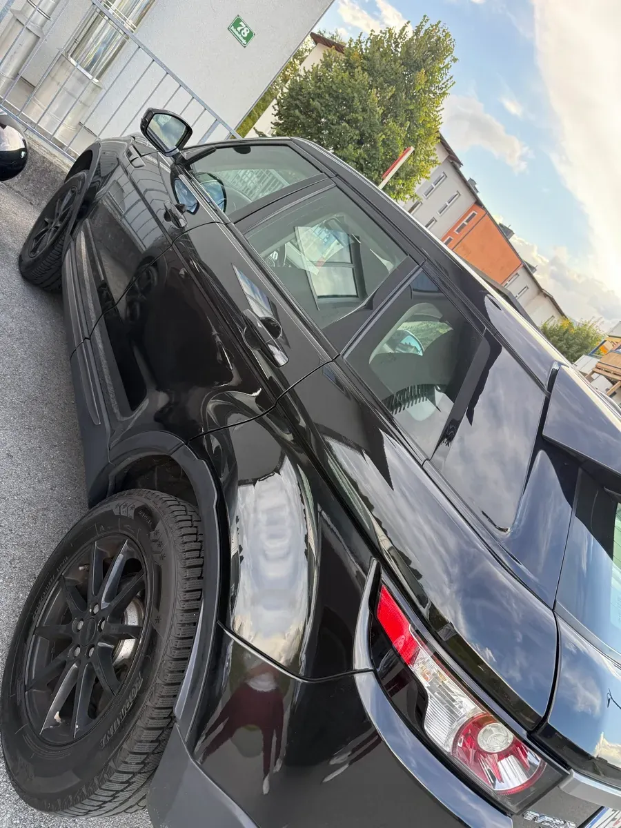 Land Rover Range Rover Evoque 2015 photo 3