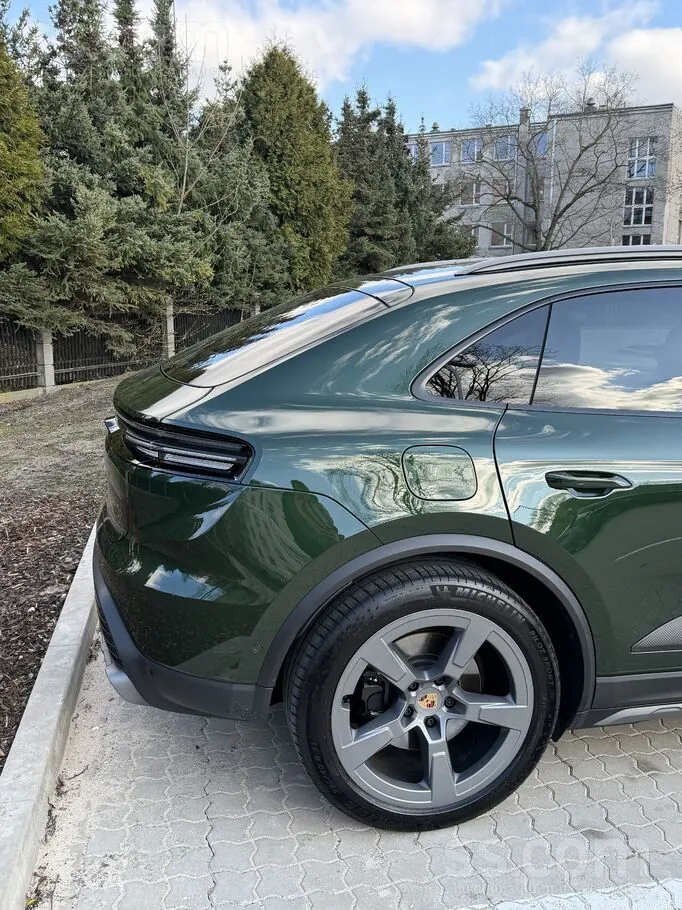 Porsche Macan 2025 photo 4