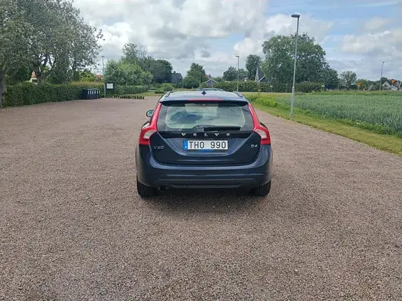 Volvo V60 2013 photo 4