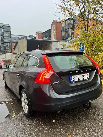 Volvo V60 2011 photo 4