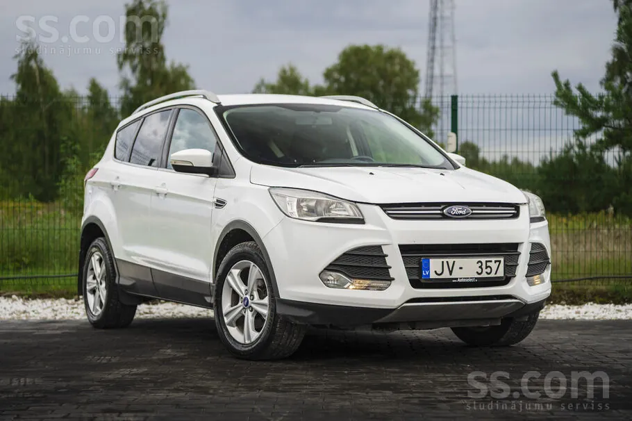 Ford Kuga 2015 photo 3