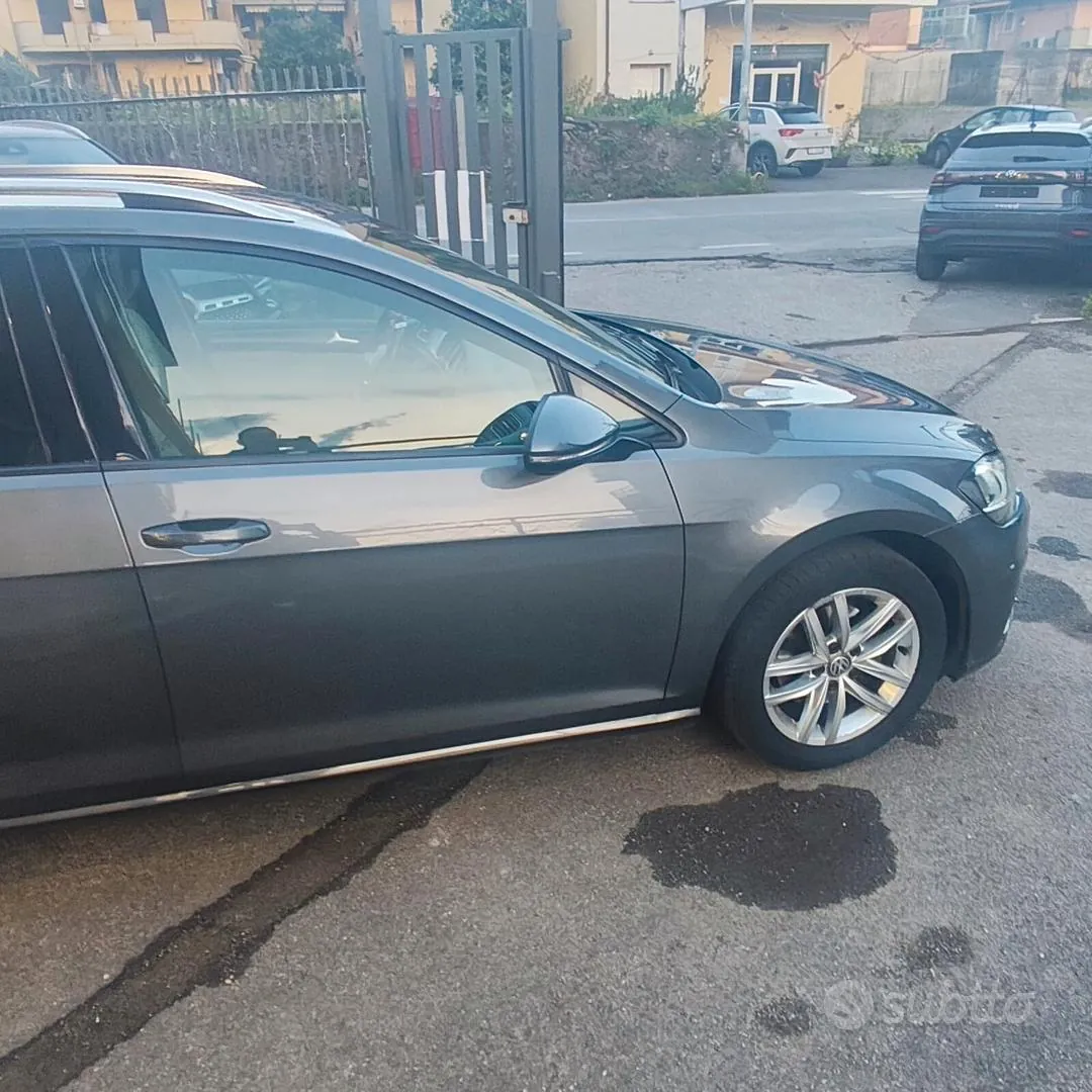 Volkswagen Golf 2017 photo 2