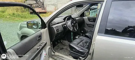 Nissan X-Trail 2005 photo 3