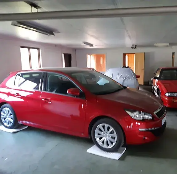 Peugeot 308 2017 photo 2