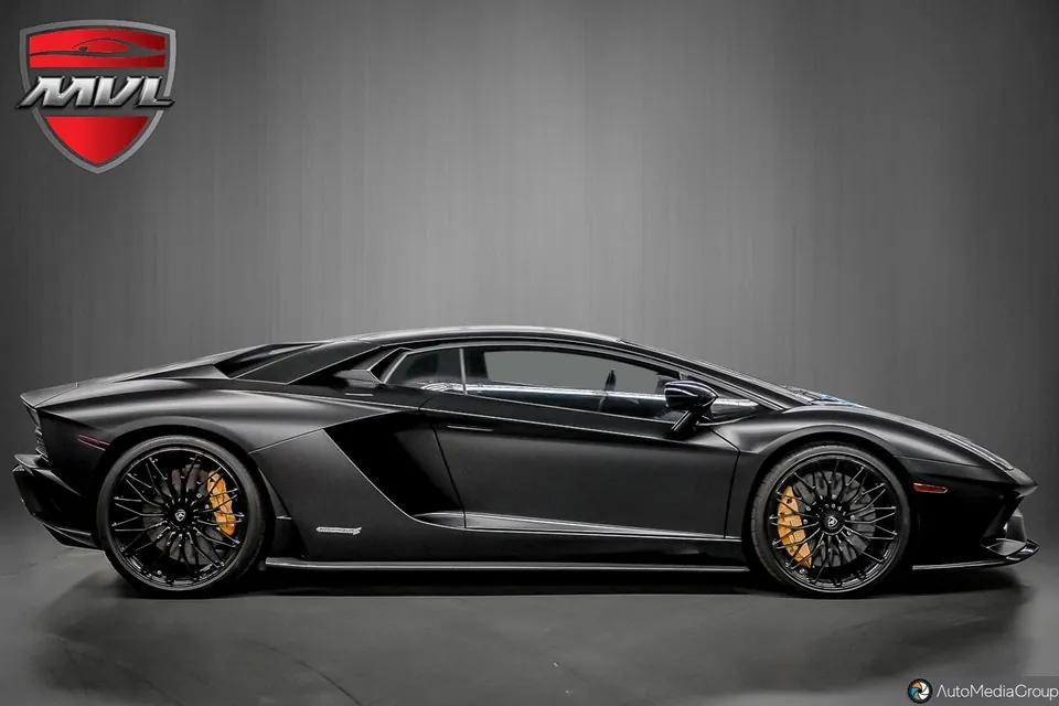 Lamborghini Aventador 2020 photo 5