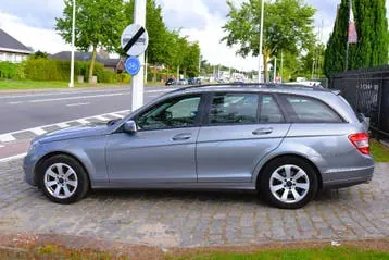 Mercedes-Benz C-Class 2009 photo 2