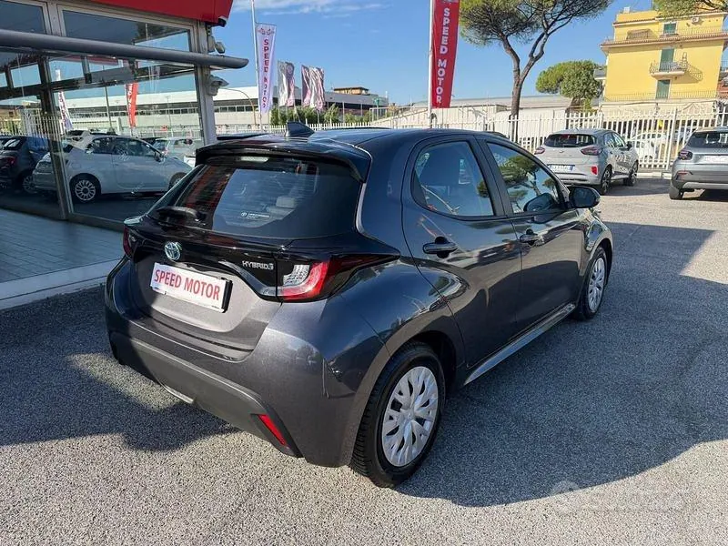 Toyota Yaris 2022 photo 5