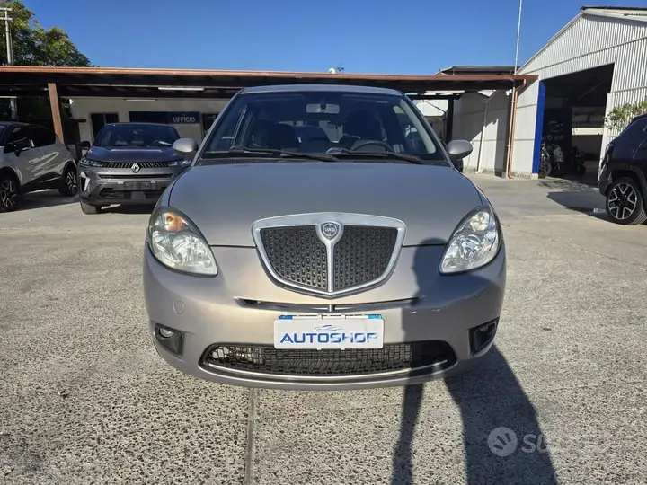 Lancia Ypsilon 2009 photo 2