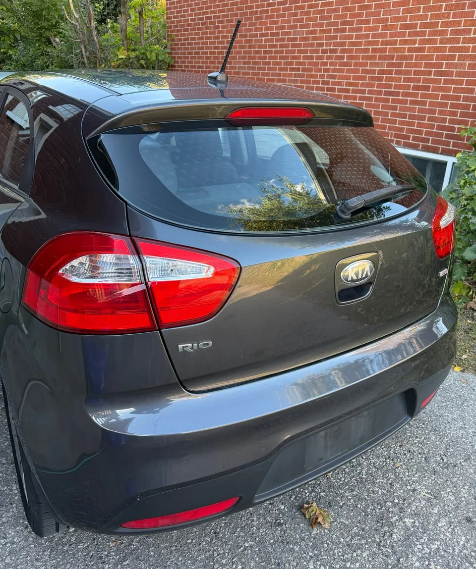 Kia Rio 2013 photo 2