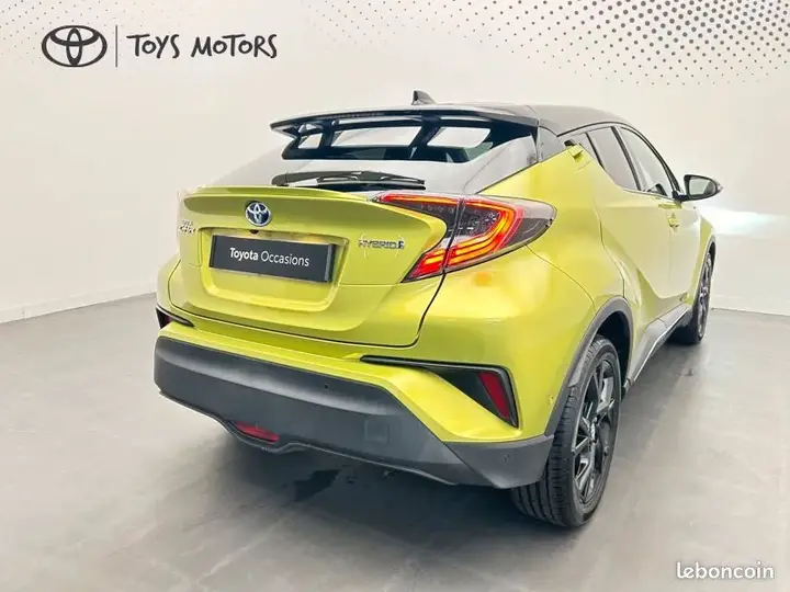 Toyota C-Hr 2019 photo 4