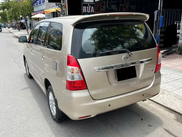 Toyota Innova 2014 photo 4