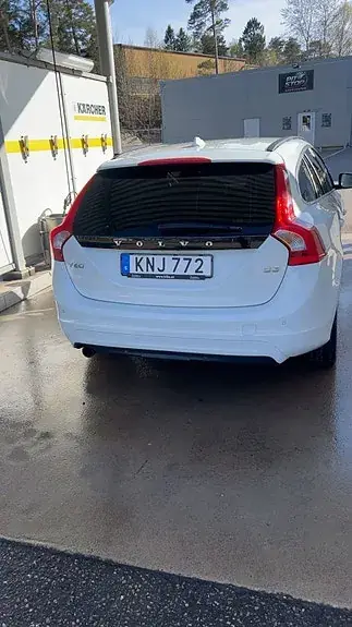 Volvo V60 2017 photo 3