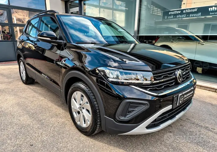 Volkswagen T-Cross 2024 photo 2