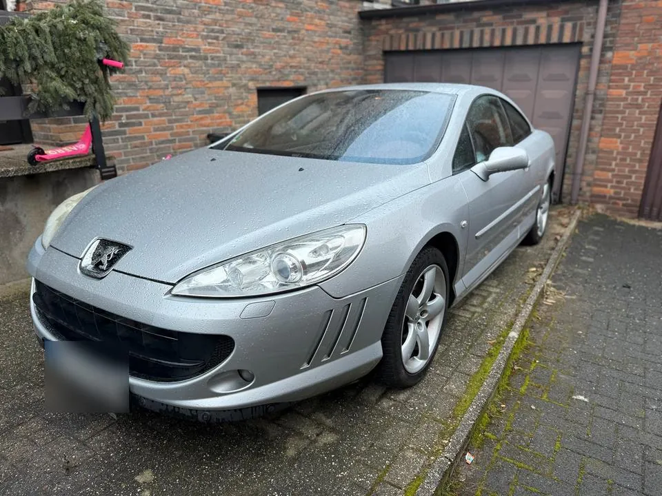 Peugeot 407 Coupé