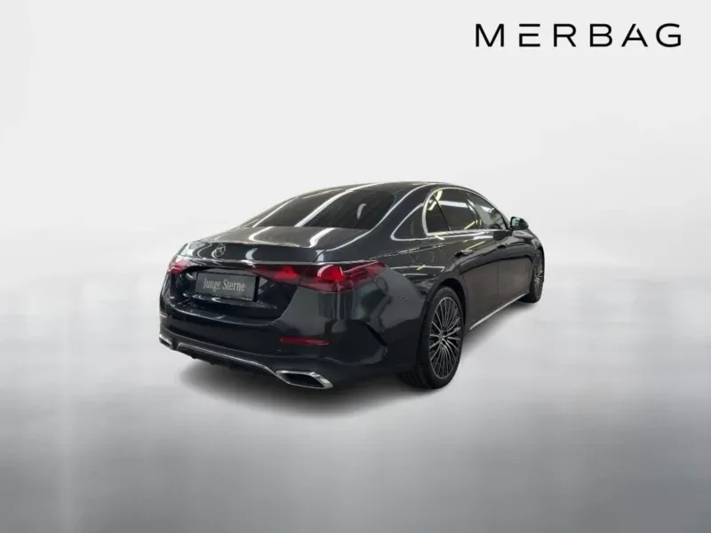 Mercedes-Benz E-Class 2025 photo 3