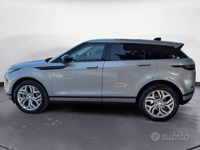 Land Rover Range Rover Evoque 2022 photo 4